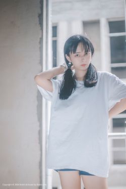 莫允雯
